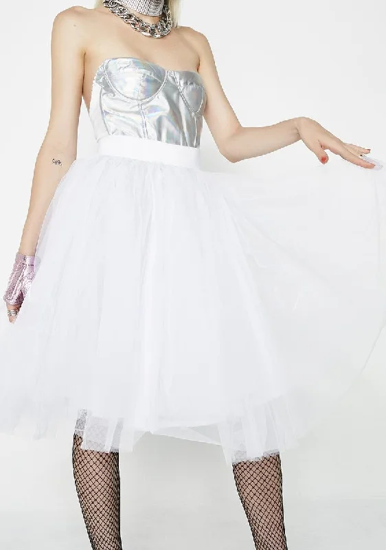 Elevate Your Wardrobe A Twirl Away Tulle Skirt