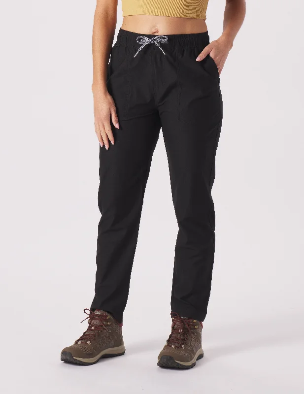 Wardrobe Upgrade Trek Pant: Black