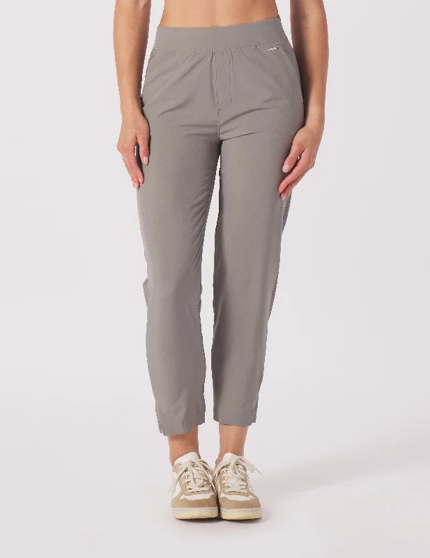 Fashion Deal Balanced Life 7/8 Trouser: Silver Fog