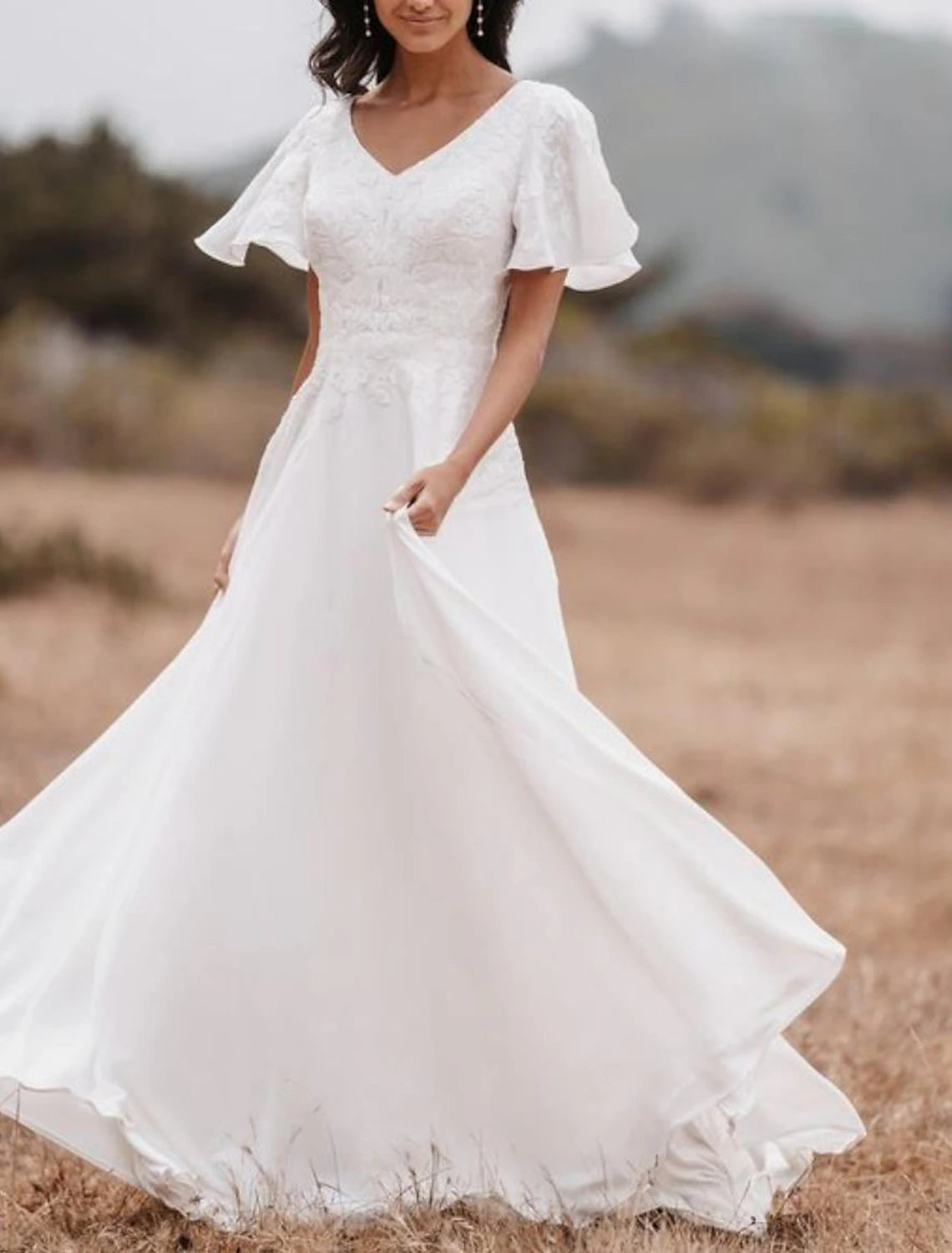 Huge Price Cut Little White Dresses Wedding Dresses A-Line V Neck Short Sleeve Floor Length Chiffon Bridal Gowns With Appliques