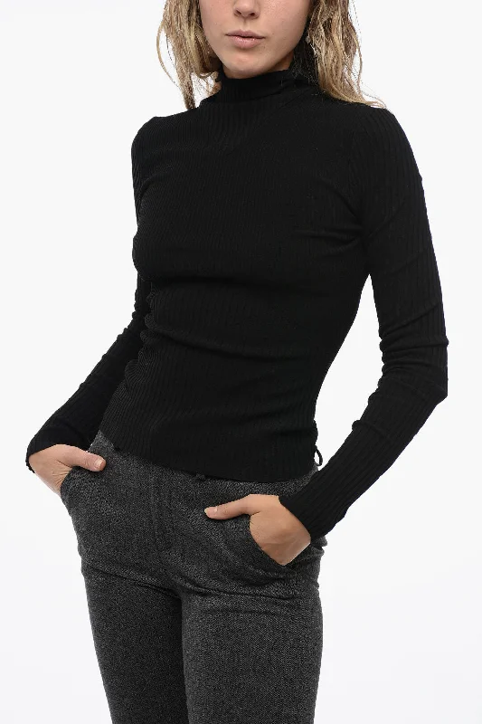 Classic Women's Fashion ANDREĀDAMO Ribbed Sweater with Hood