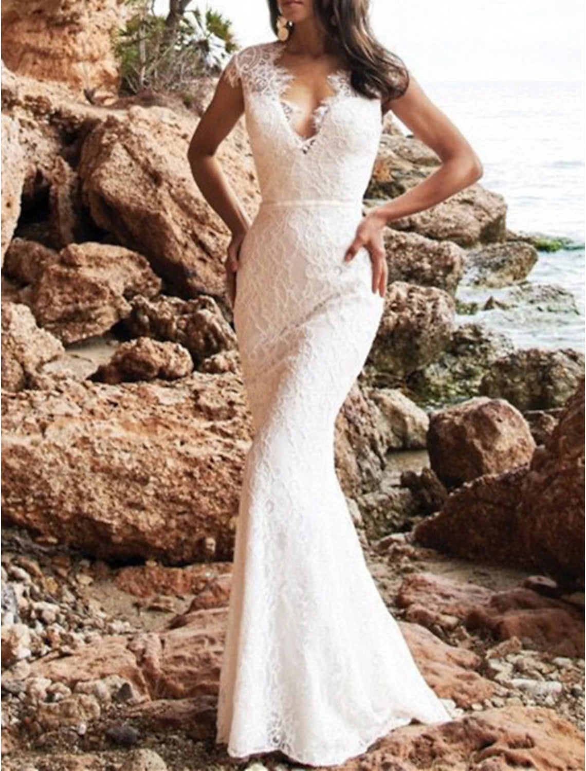 New Arrival Discount Beach Open Back Mature Wedding Dresses Mermaid / Trumpet V Neck Cap Sleeve Sweep / Brush Train Lace Bridal Gowns With Appliques Solid Color