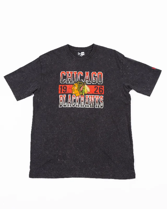 Seasonal Fashion New Era Chicago Blackhawks Discharge Print Short Sleeve Tee