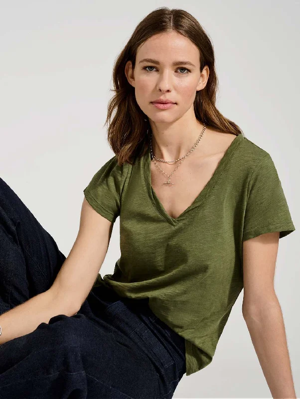 Exclusive Sale Baukjen Essentials Organic Cotton V-Neck Tee | Light Khaki