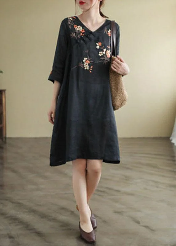 Wardrobe Upgrade Black V Neck Embroideried  Button Three Quarter Sleeve Fall Dresses