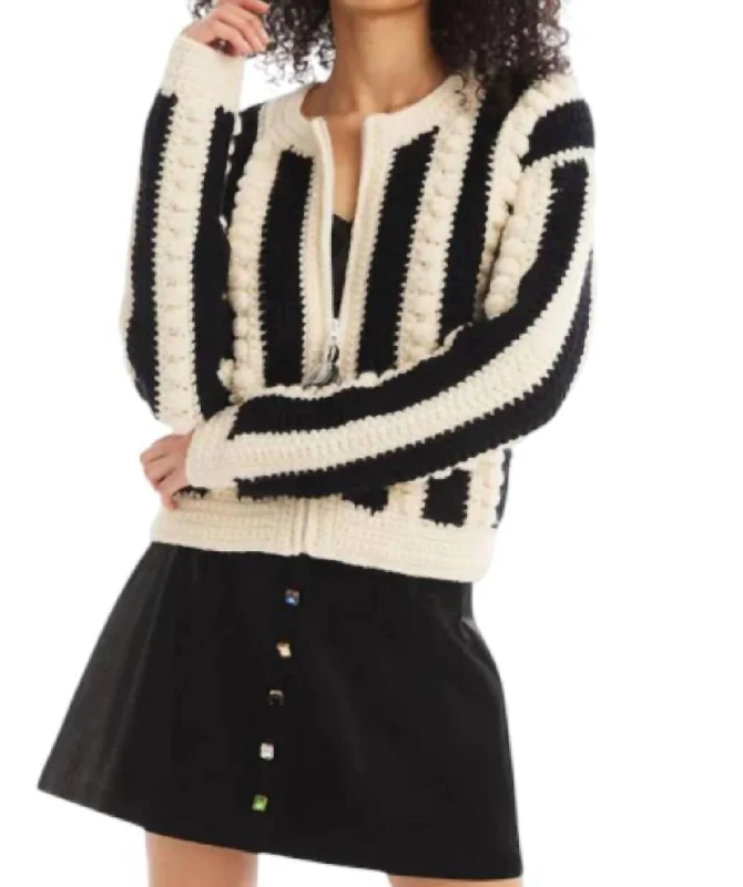 Unique Women's Fashion Pieces Crochet Cardigan In Black/white