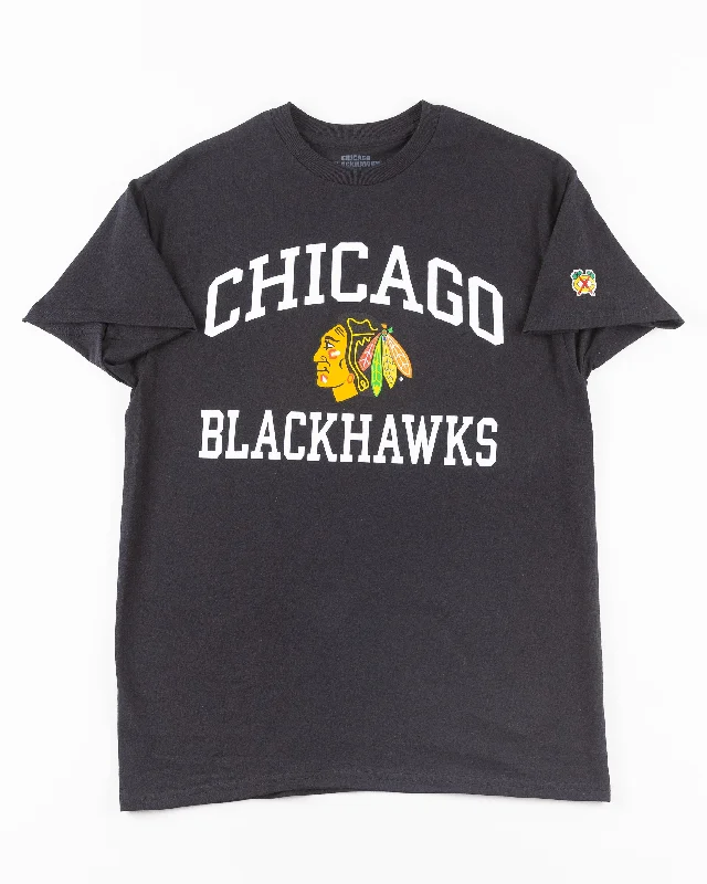 Enjoy Discount Chicago Blackhawks Core Fan Gear Short Sleeve Tee