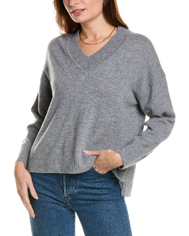 Free Spirited Fashion Design History V-Neck Cashmere Sweater