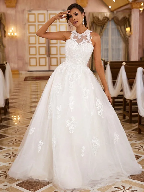 Laid-Back Elegance A-Line/Princess Lace Applique Scoop Sleeveless Sweep/Brush Train Wedding Dresses