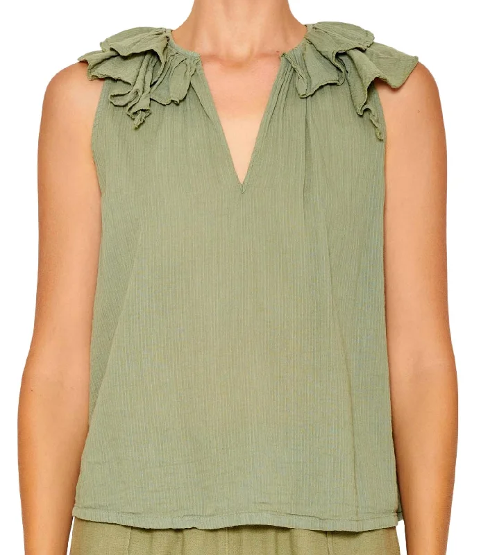 Minimalist Style Magnolia Blouse In Sage