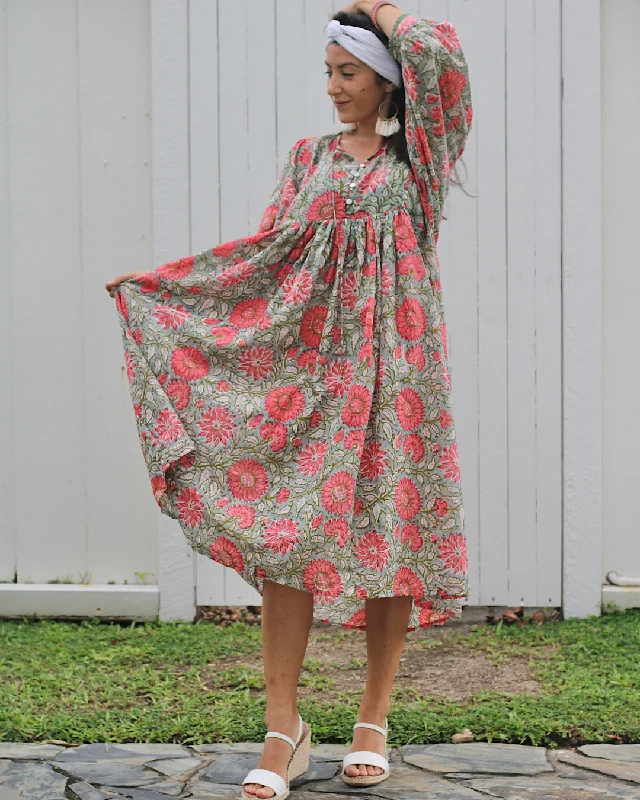 Fashion-forward Women's Clothing Hawa Midi in Flora