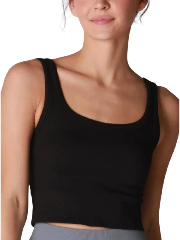 Premium Fashion Seamless Crop Tank Top In Black