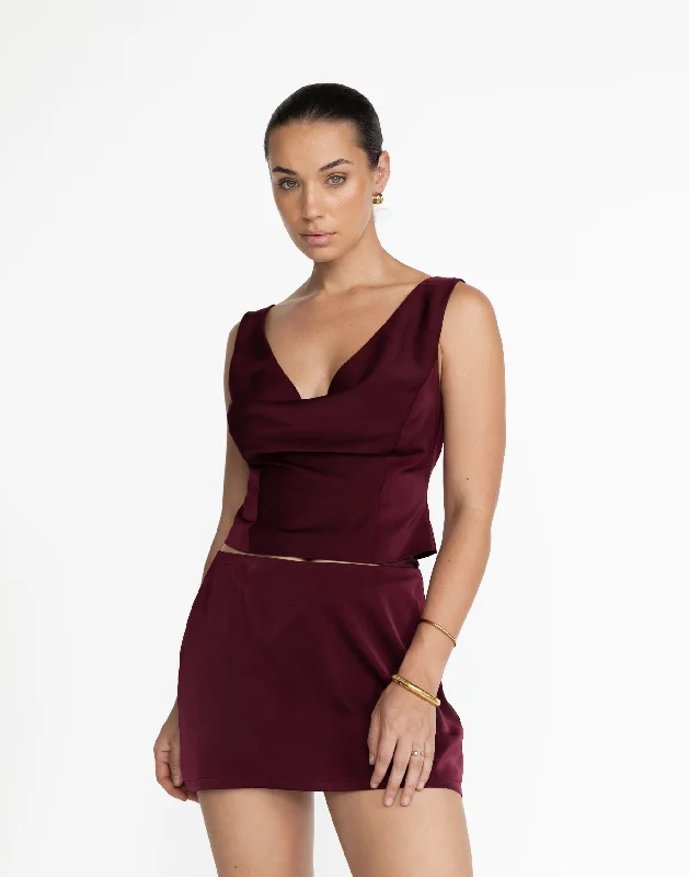 Fashionista Favorites Cascades Top (Plum)