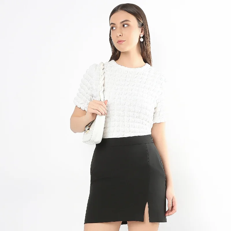 Chic Trends Unveiled Slim Fit Solid Top