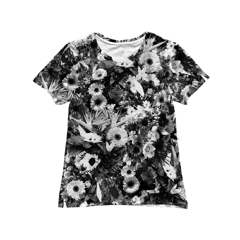 Fashion Essentials B&W Flowers Women's Tee