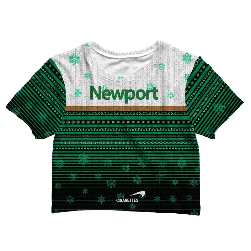 Sophisticated Women's Fashion Newport Christmas Crop Tee