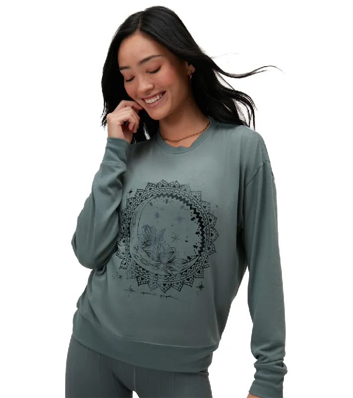 Fashion For Every Occasion Spiritual Gangster Stargaze Relaxed Savasana Sweatshirt Winter Thyme